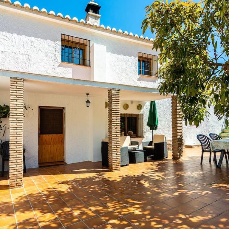 Cozy cottage in Nerja , Malaga. Private pool. WIFI - Casa de 2 dormitorios - 32