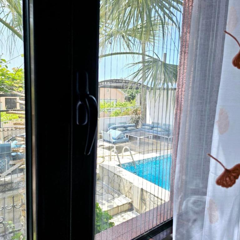 Villa Vi apartmen in a villa with a swimming pool - One-Bedroom Apartment with Pool View - 29