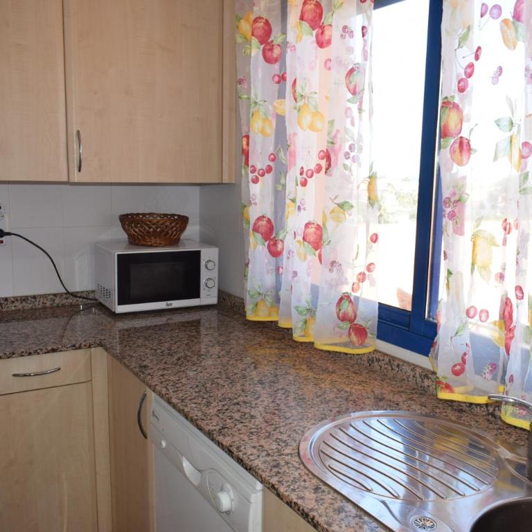 Anacasa Marjales de las Marinas AT2214 - Apartamento de 2 dormitorios con terraza - 10