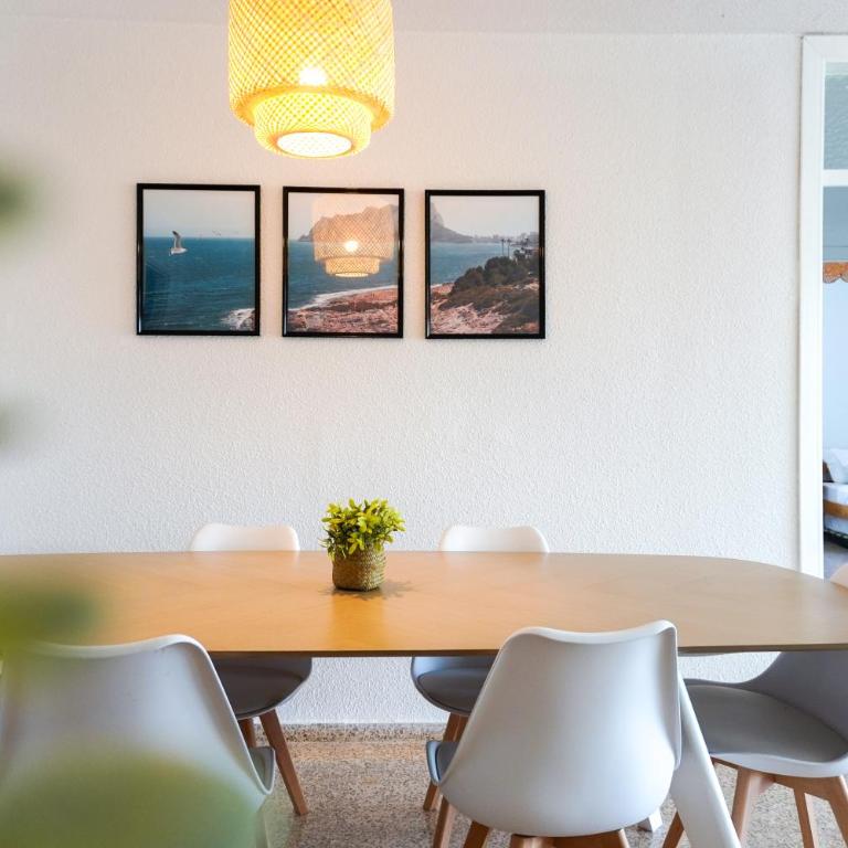 Apartamento con piscina en Villajoyosa by beBalmy - Three-Bedroom Apartment - 6