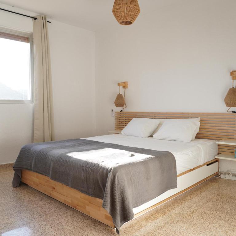 Apartamento con piscina en Villajoyosa by beBalmy - Three-Bedroom Apartment - 7