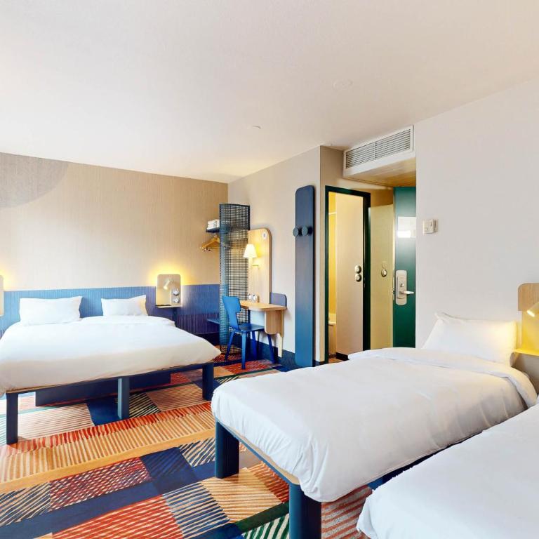 B&B HOTEL Nantes Centre - Chambre Quadruple - 1