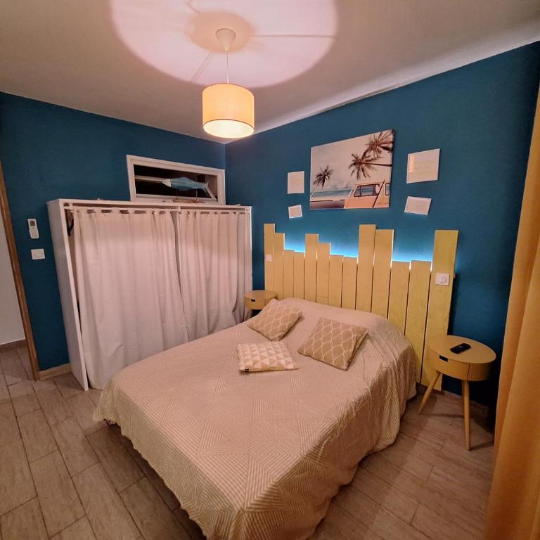 Charmant Appartement paisible à 5 mn en voiture de la plage - Appartement 2 Chambres - 16