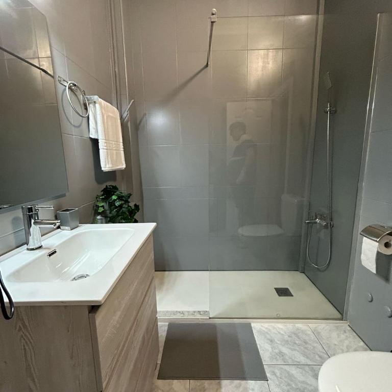 Basement Apartment Studio - One-Bedroom Apartment - 9