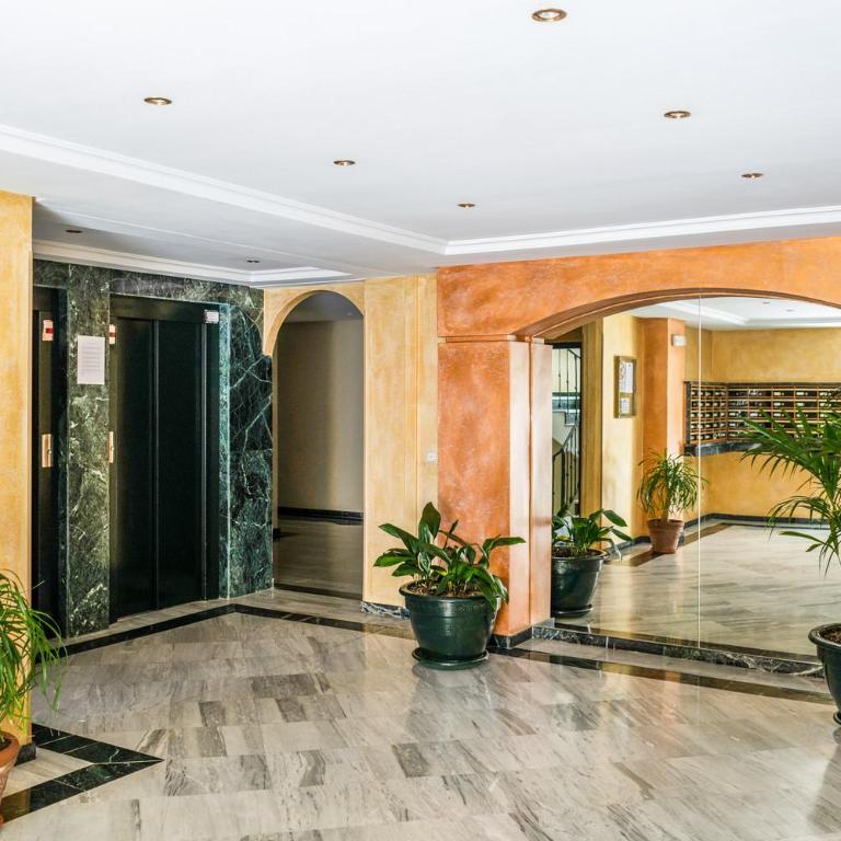 Hacienda de los Nagüeles - Marbella Golden Mile by Finest Rentals - Apartment with Pool View - 26