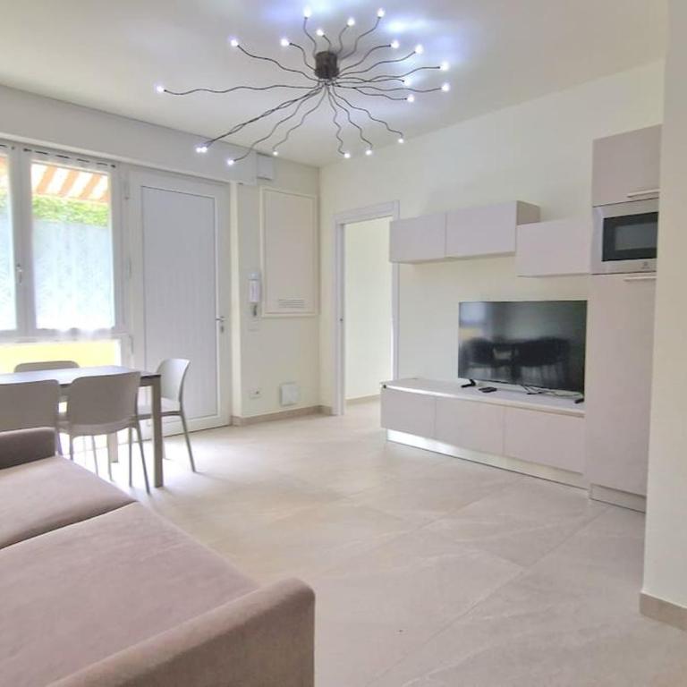 Soleil Apartment - Front Lake - Appartamento con 2 Camere da Letto - 47
