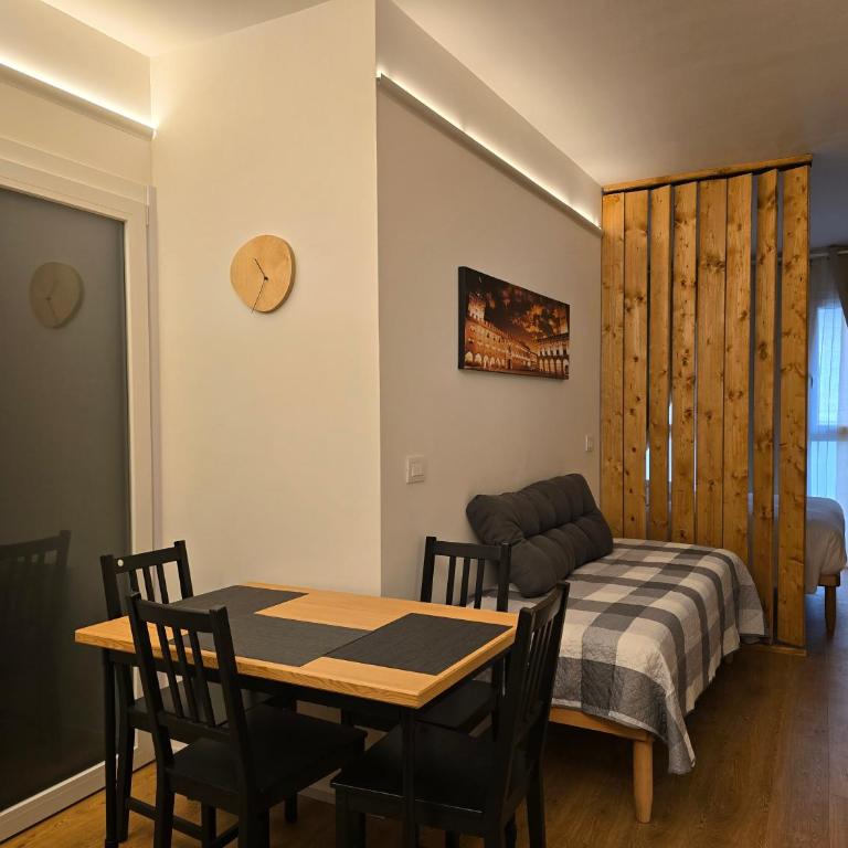 La Ca' Saffi Affittaly Rooms - Deluxe Triple Room - 14
