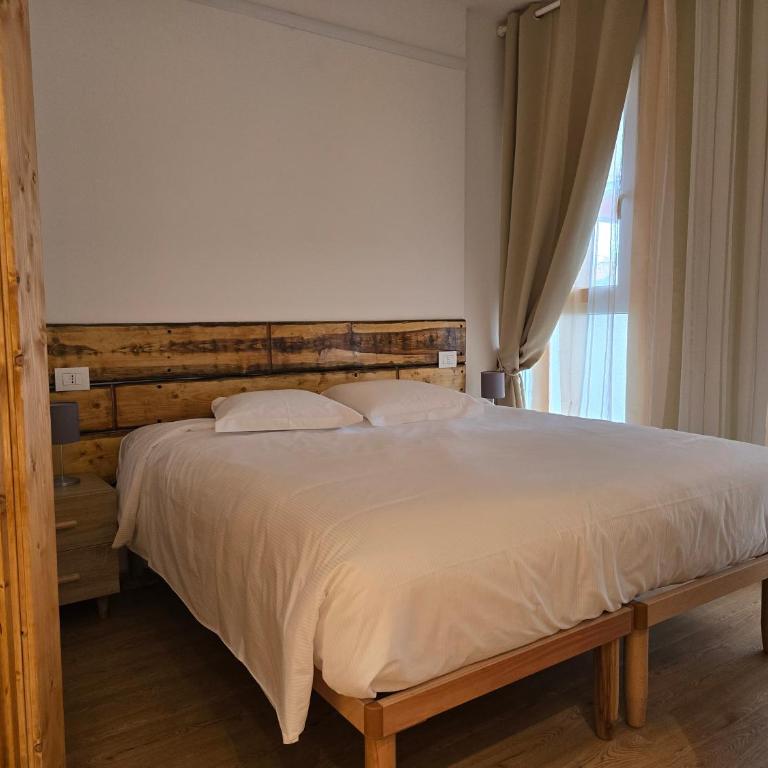 La Ca' Saffi Affittaly Rooms - Deluxe Triple Room - 11