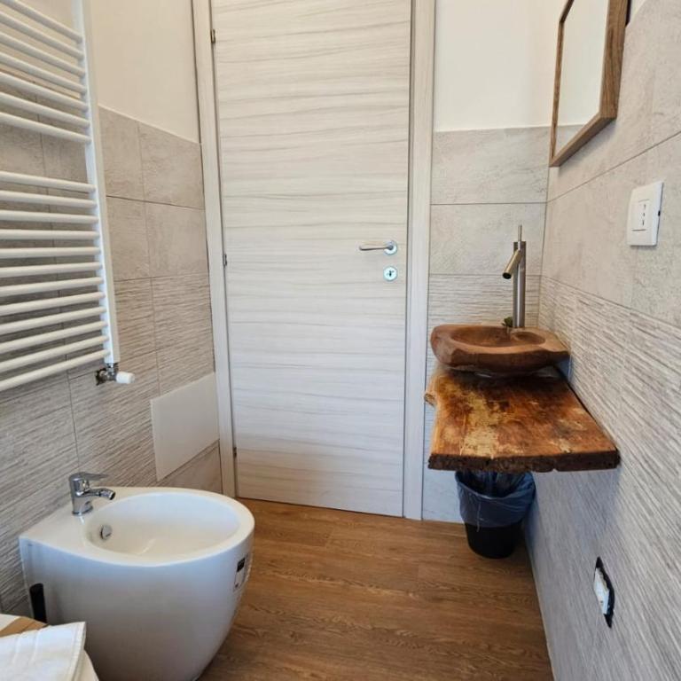 La Ca' Saffi Affittaly Rooms - Deluxe Room - 5