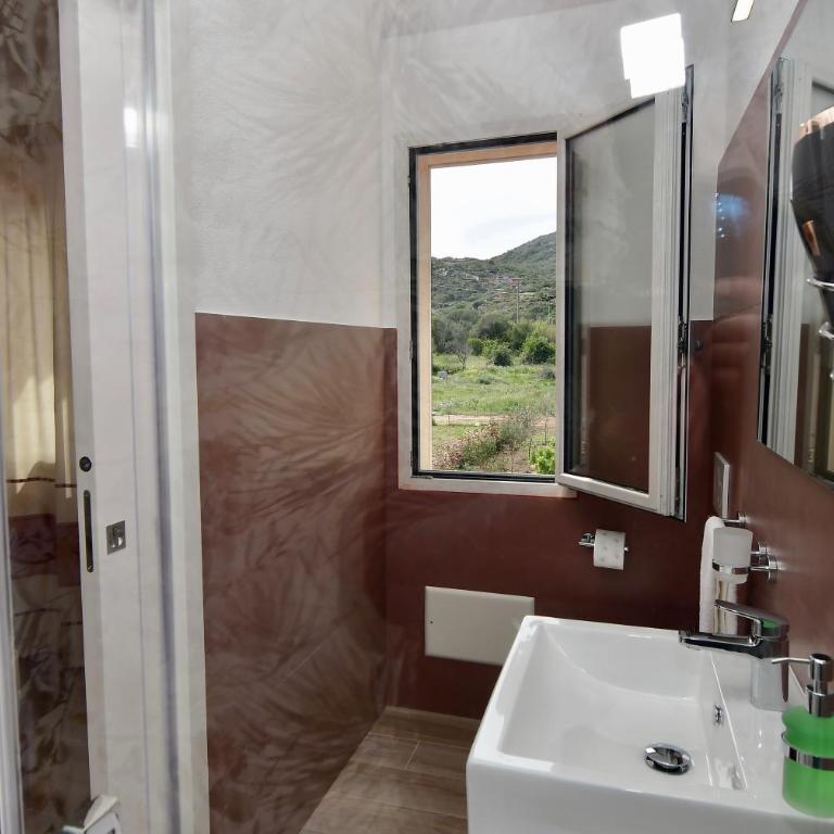 Le Spiagge di San Teo - Camera Matrimoniale/Doppia con Letti Singoli con Bagno Privato - 38