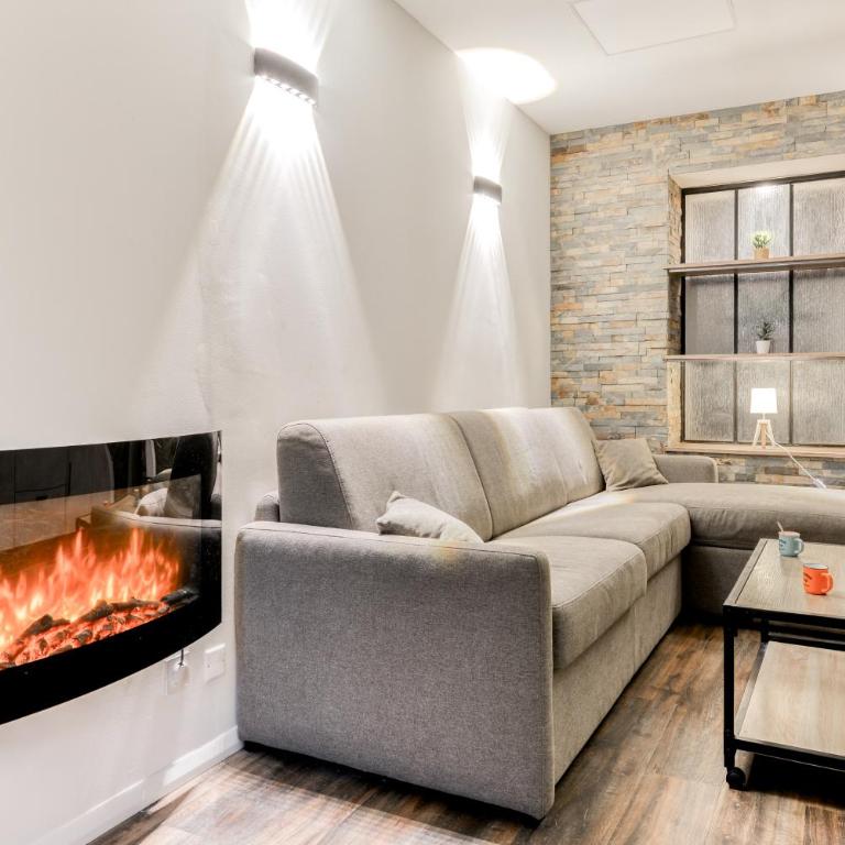Côté Palais avec Climatisation - Fibre & Netflix - Spacieux en rez-de-chaussée - Superior Apartment - 11