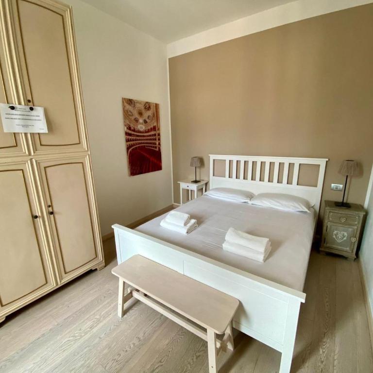GuestHost - Piazzale Susa Bright Flat con Veranda - Appartamento con 1 Camera da Letto - 5