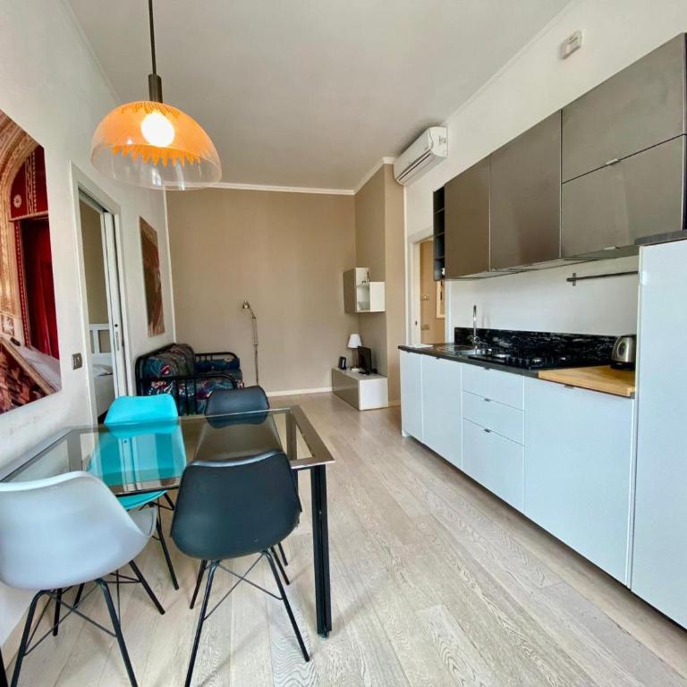 GuestHost - Piazzale Susa Bright Flat con Veranda - Appartamento con 1 Camera da Letto - 6