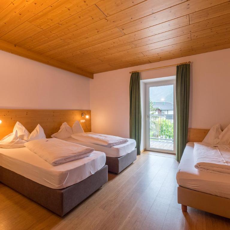 Hotel Dolomiten - Camera Tripla con Balcone - 2