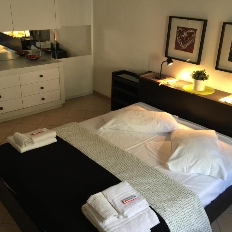 SUITE 14 - Appartamento delizioso in ROMA Centro- 200 mt da METRO B - Appartamento con 1 Camera da Letto - 38
