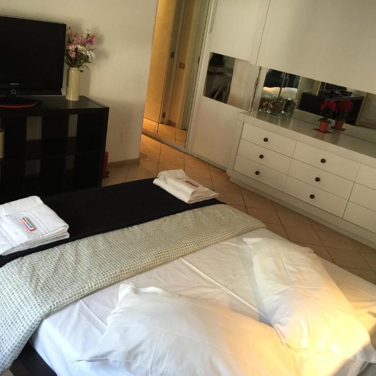 SUITE 14 - Appartamento delizioso in ROMA Centro- 200 mt da METRO B - Appartamento con 1 Camera da Letto - 42