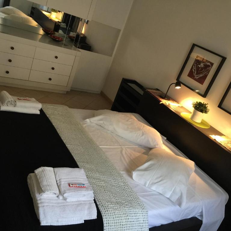 SUITE 14 - Appartamento delizioso in ROMA Centro- 200 mt da METRO B - Appartamento con 1 Camera da Letto - 40