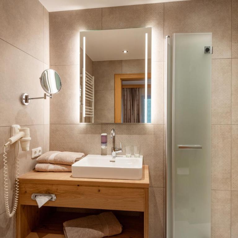 Gasthof Oberstegen - Triple Room - 1