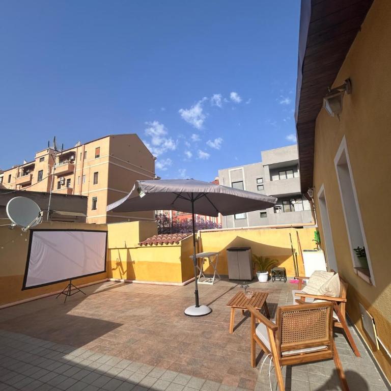 Appartamento Centro Cagliari con ampio Terrazzo - Appartamento con 1 Camera da Letto e Terrazza - 25