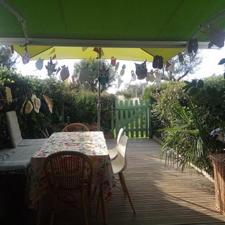 VITTORIA IMMOBILIER - REZ DE JARDIN BORD DE MER Couchant - One-Bedroom Apartment - Sea Side - 2
