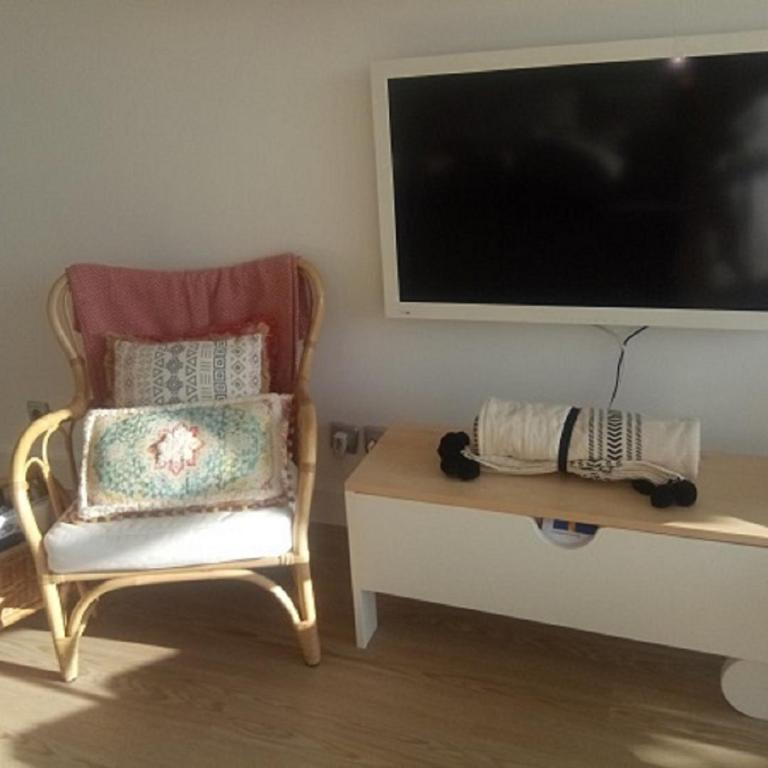 VITTORIA IMMOBILIER - REZ DE JARDIN BORD DE MER Couchant - One-Bedroom Apartment - Sea Side - 6