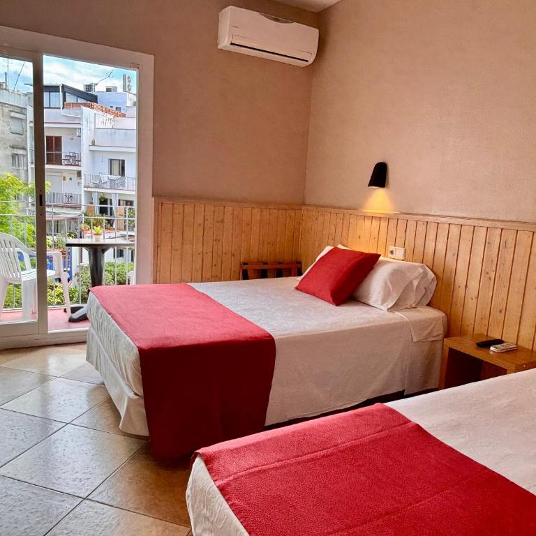 Hotel Piccadilly Sitges - Habitación Triple - 2