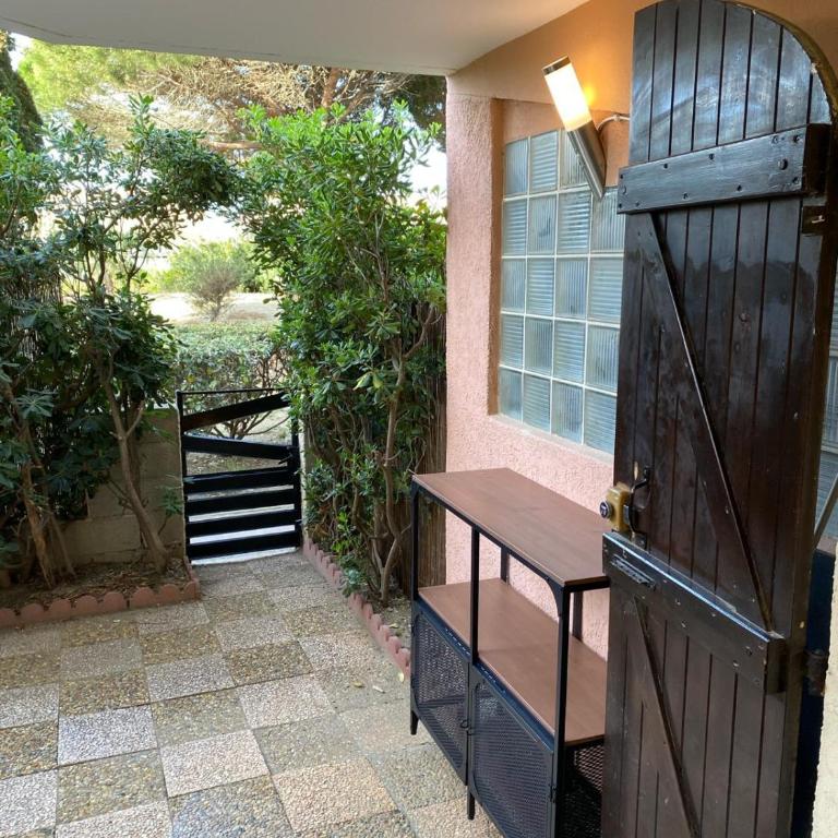 Joli f2 bord de mer - Appartement 1 Chambre - 18