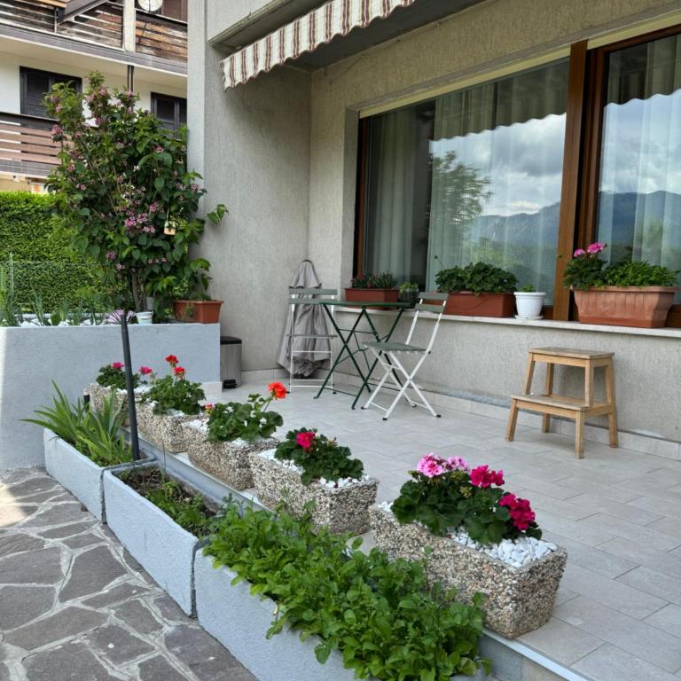 Green House Next - Lovely Apartment for family and Free Parking - One-Bedroom Apartment - 6