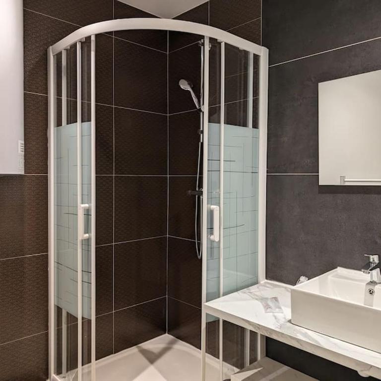MYD - T3 Industrial Spirit - Two-Bedroom Apartment - 2