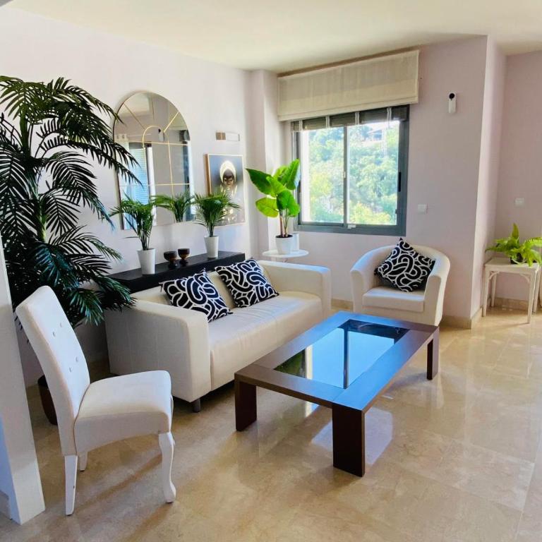 Golden Dreams of Marbella - Apartment with Sea View - 3