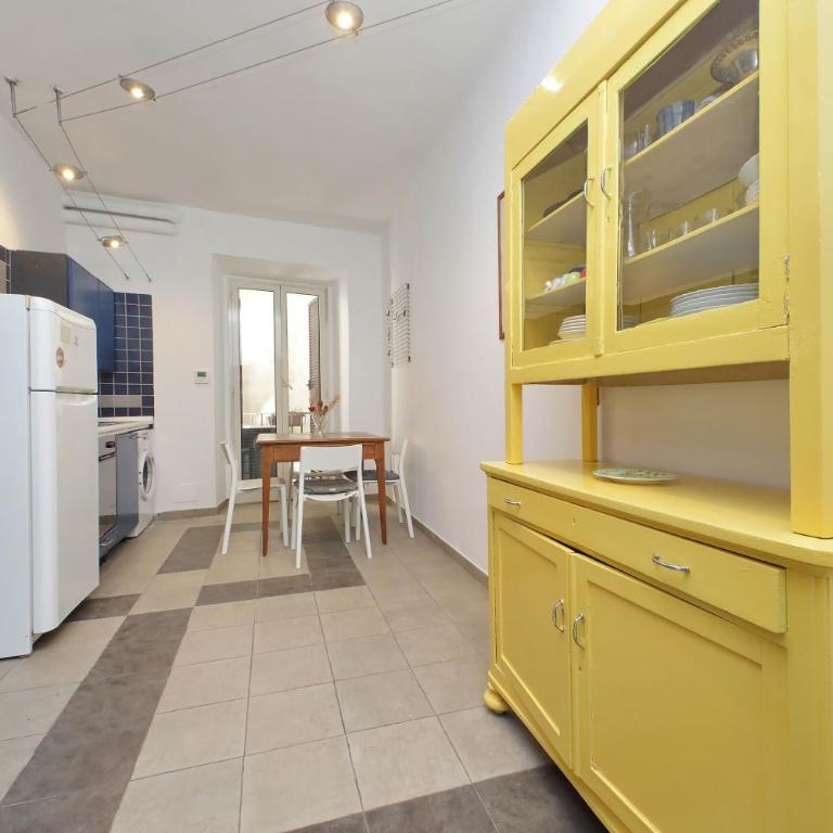 Cavour - Appartamento con 2 Camere da Letto - 26