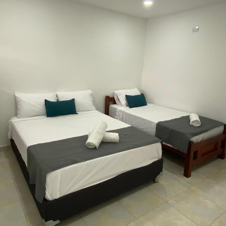 22 Guest House - Triple Room with Private Bathroom - 5