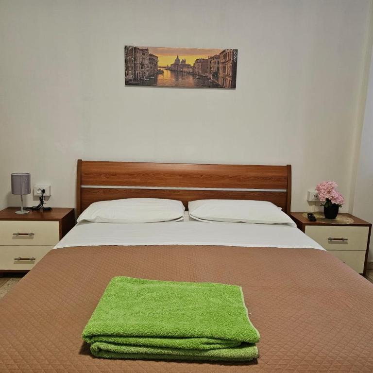 Venice Dream - Camera Tripla con Bagno in Comune - 7