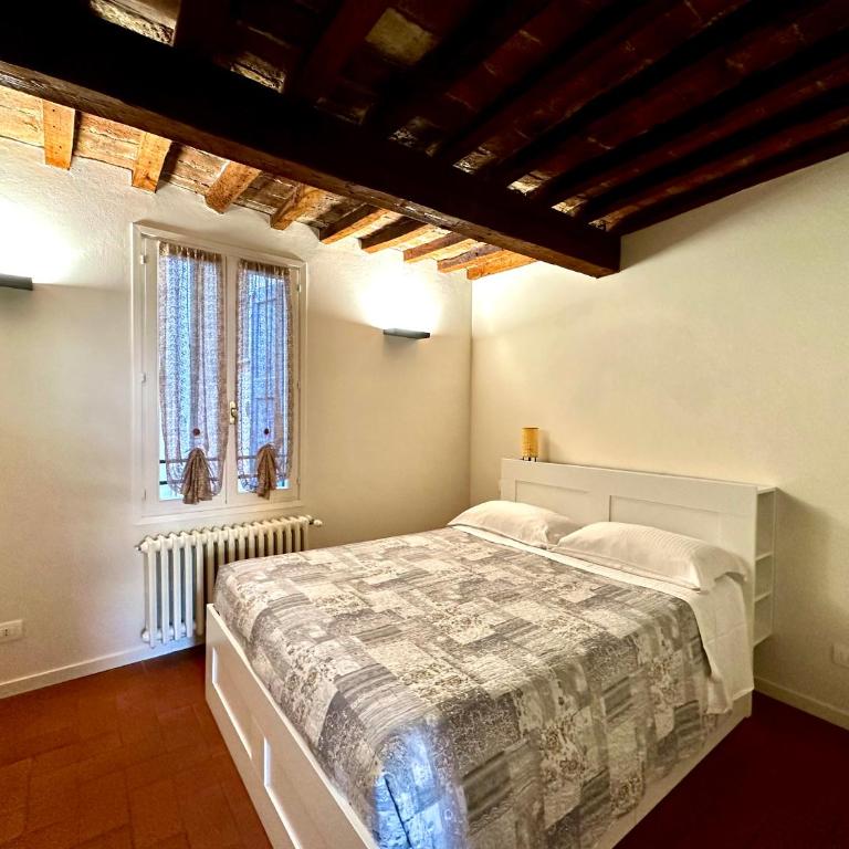 Home 28 appartamento nel cuore di Modena centro - Appartamento con 2 Camere da Letto - 3