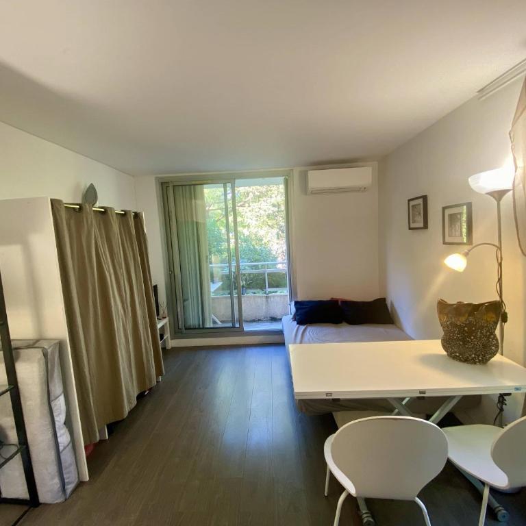 Nice ouest-Cosy Studio, Clim Wifi - Apartamento con vistas al jardín - 5