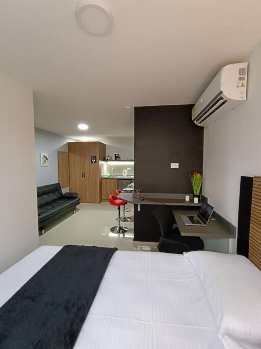 Tu Lugar Soñado en Tequendama cerca de CosmoCentro #202 - Apartamento de 1 dormitorio - 30