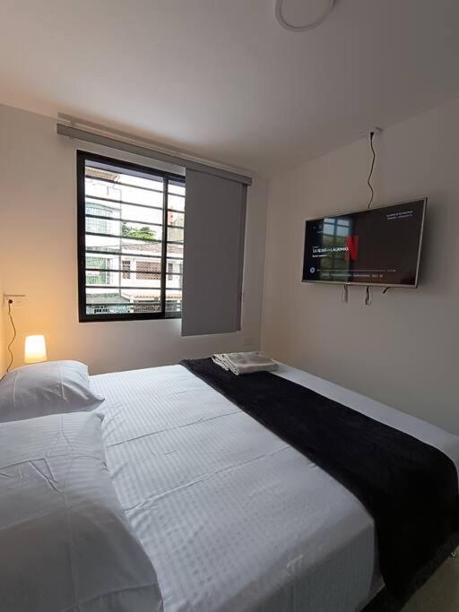 Tu Lugar Soñado en Tequendama cerca de CosmoCentro #202 - Apartamento de 1 dormitorio - 35