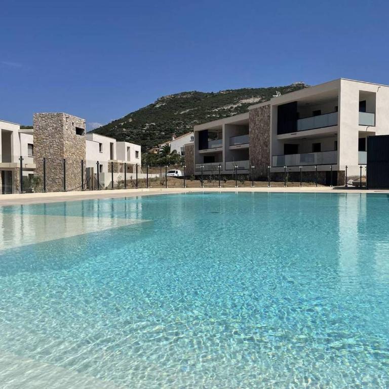 T2 dans résidence avec piscine - Appartement 1 Chambre - 12