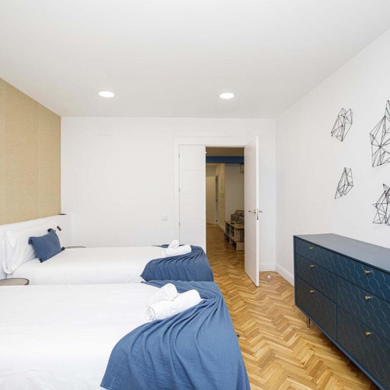 Stay U-nique Apartments Rambla Catalunya VI - Three-Bedroom Apartment with Balcony - 26