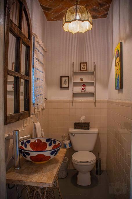5Br House 4 Blocks away to the Parish 7 min walk - Five-Bedroom House - 49