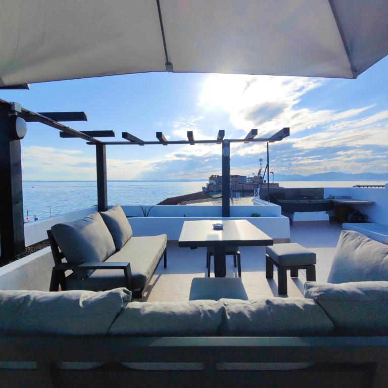 Appartamento Con Vista Mozzafiato - Appartamento Attico - 1