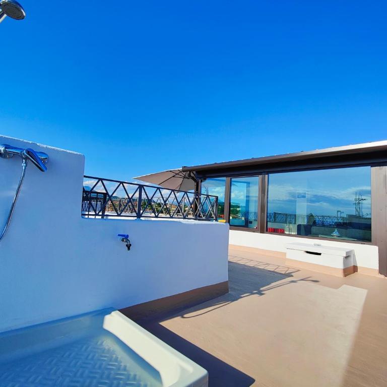 Appartamento Con Vista Mozzafiato - Appartamento Attico - 3
