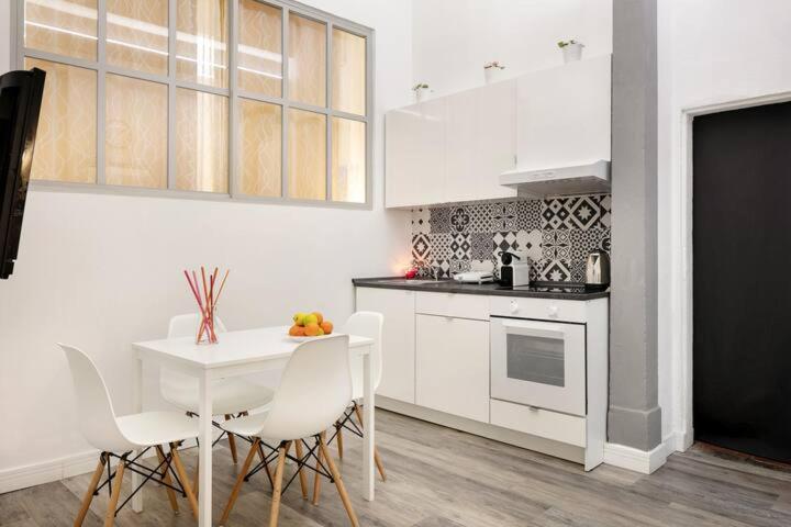 Comfy San Lorenzo - Appartamento con 1 Camera da Letto - 11