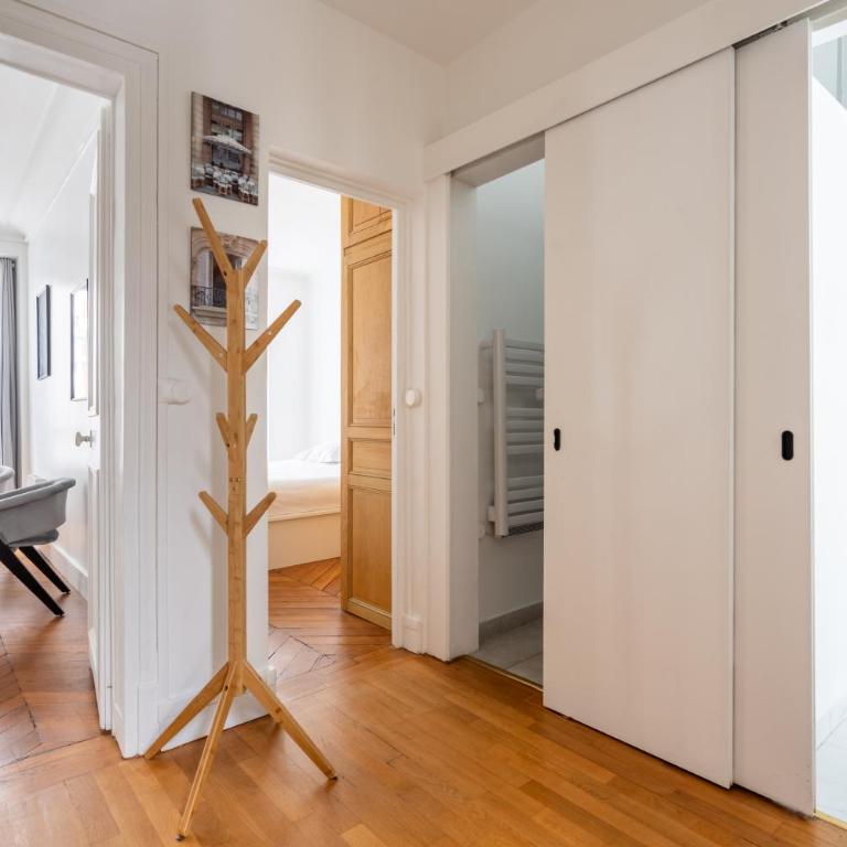 Big apartment 2BR Arc de Triomphe 4-6p - Appartement 2 Chambres - 17