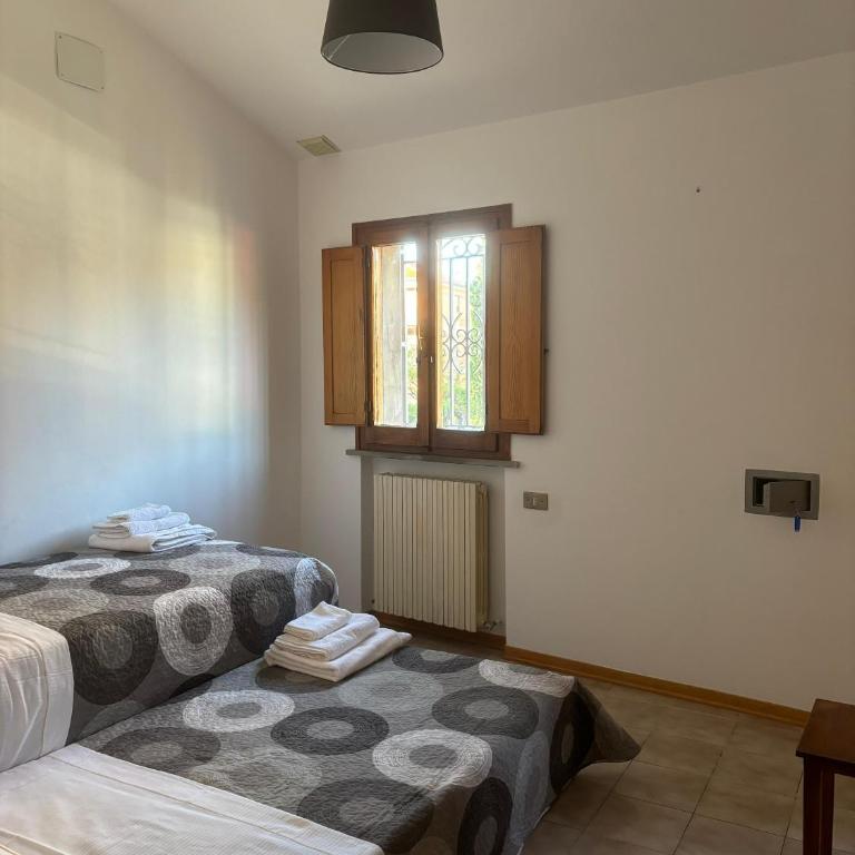 Casa Ronci - Centro Storico - Palacongressi Rimini - Casa con 2 Camere da Letto - 10