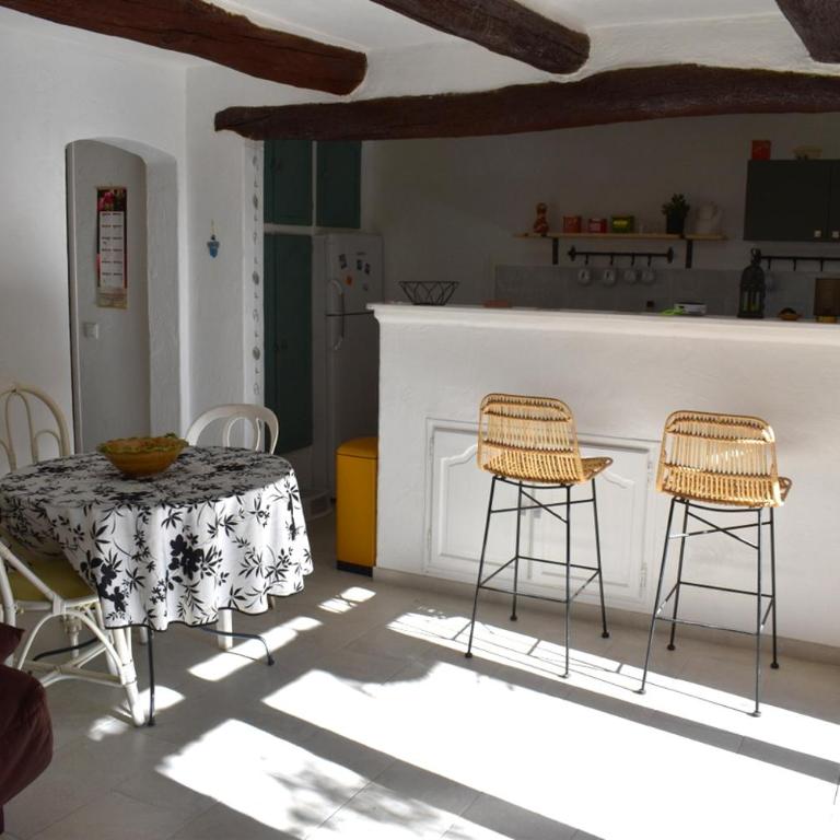 Grand studio avec jardin à Saint-Aygulf - Apartamento de 1 dormitorio - 3