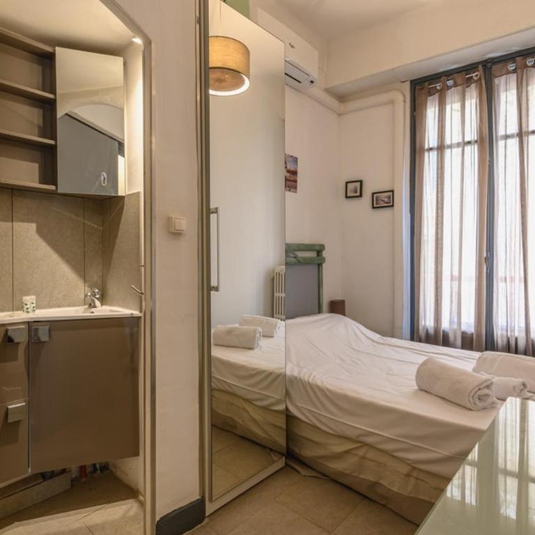 Charmant appt 3 chambes au coeur de Nice-5 mns plages - Appartement 3 Chambres avec Balcon - 25