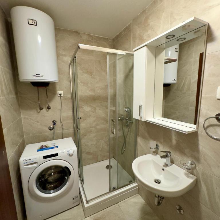 Cozy 1 bedroom APT with free parking - Apartman sa 1 Spavaćom Sobom - 9