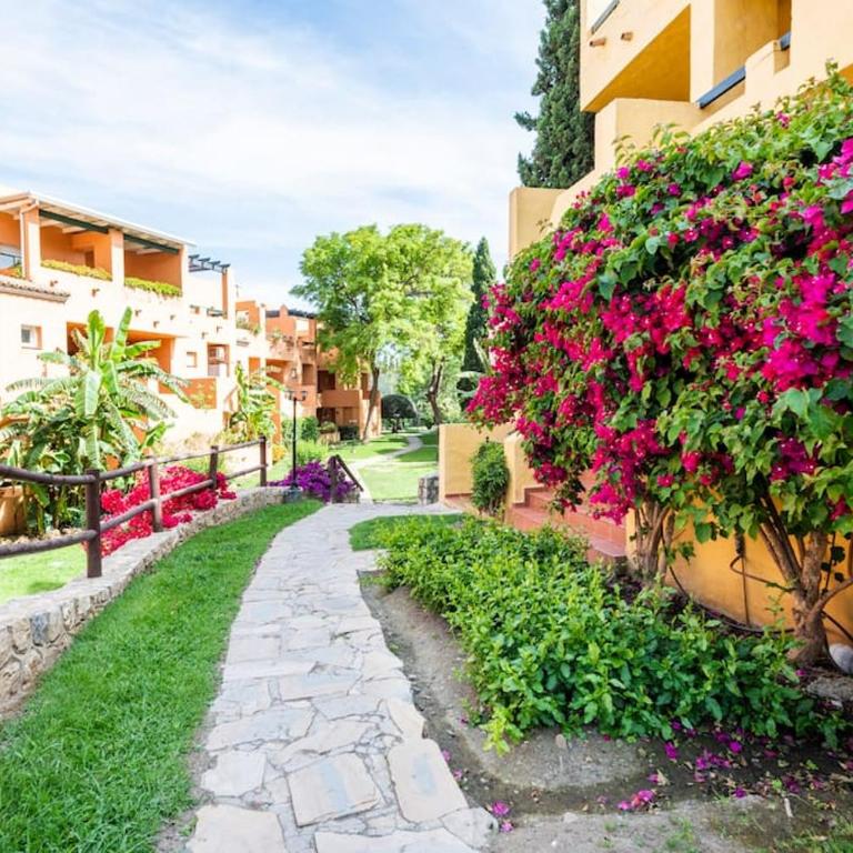 Apartamento en Marbella Guadalmina primera linea de campo de golf Los Cartujanos - Two-Bedroom Apartment - 41