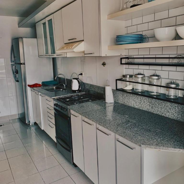 Amplio departamento en Puerto Madero - Apartamento de 3 dormitorios - 10
